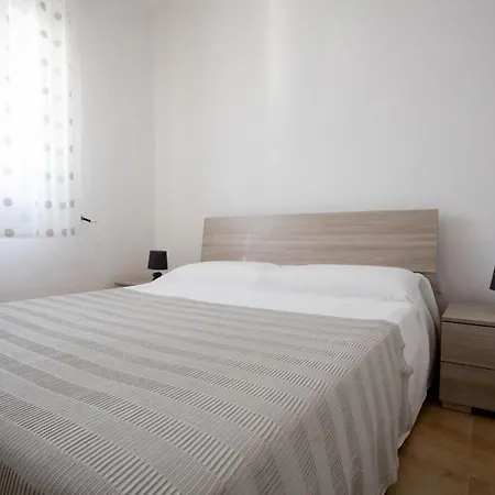 Granada 公寓 托雷拉皮罗